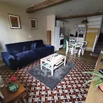 La Petite Maison Dans La Bastide * Carcassonne